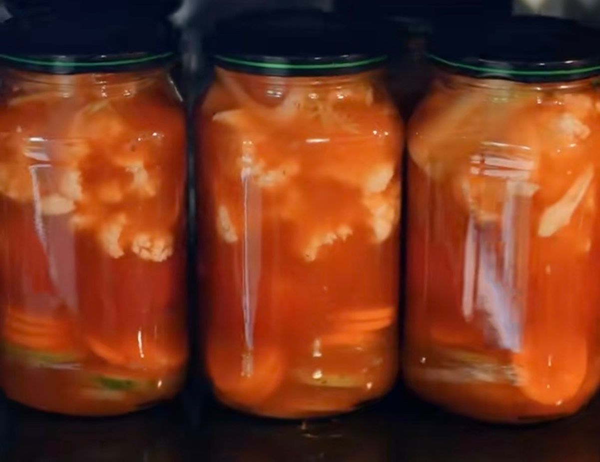 Консервированный салат на зиму Консервированный салат на зиму