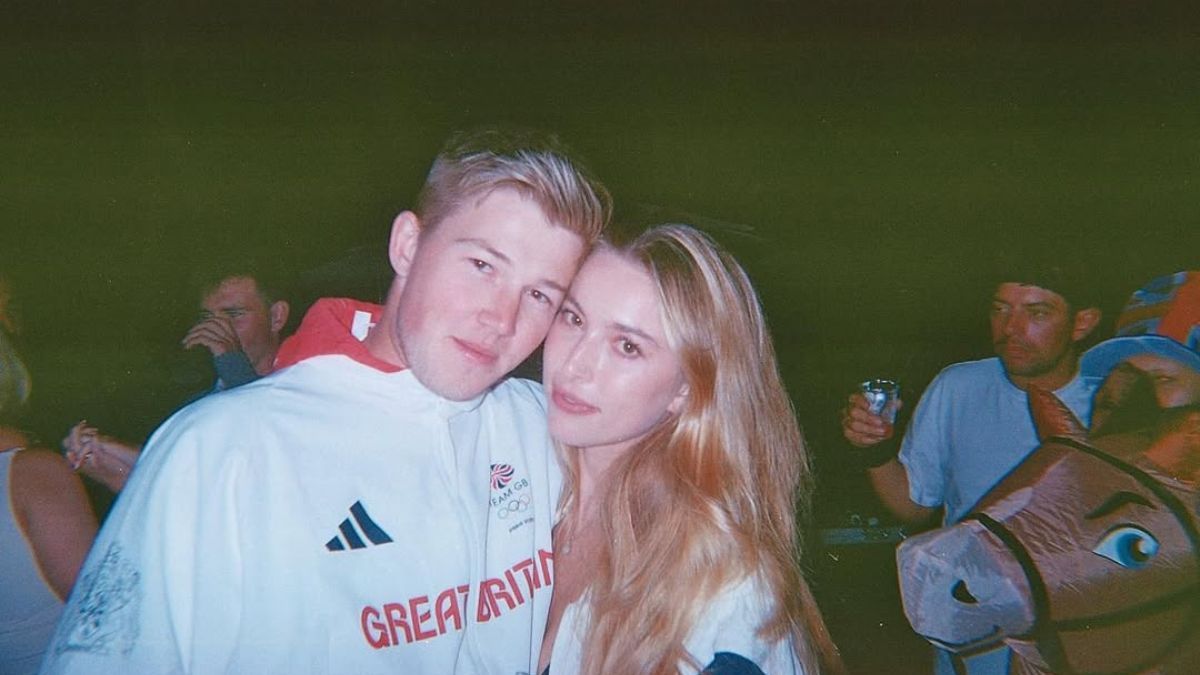 Ів Джобс та Гаррі Чарльз 