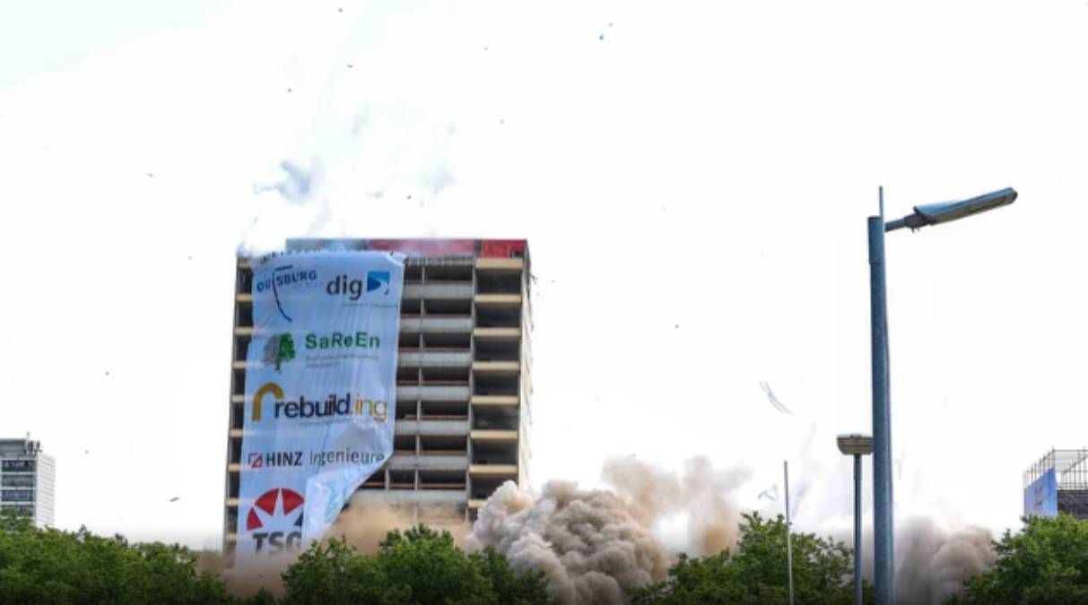 Подрыв многоэтажки в Дуйсбурге Подрыв многоэтажки в Дуйсбурге