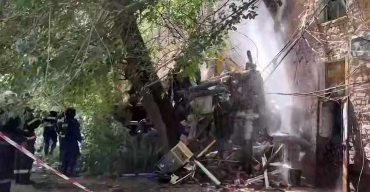 Обвал подъезда в Астрахани Обвал подъезда в Астрахани