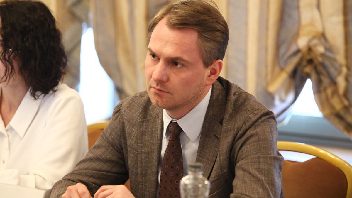 Кравченко рассказал о новых обысках у чиновников Кравченко рассказал о новых обысках у чиновников