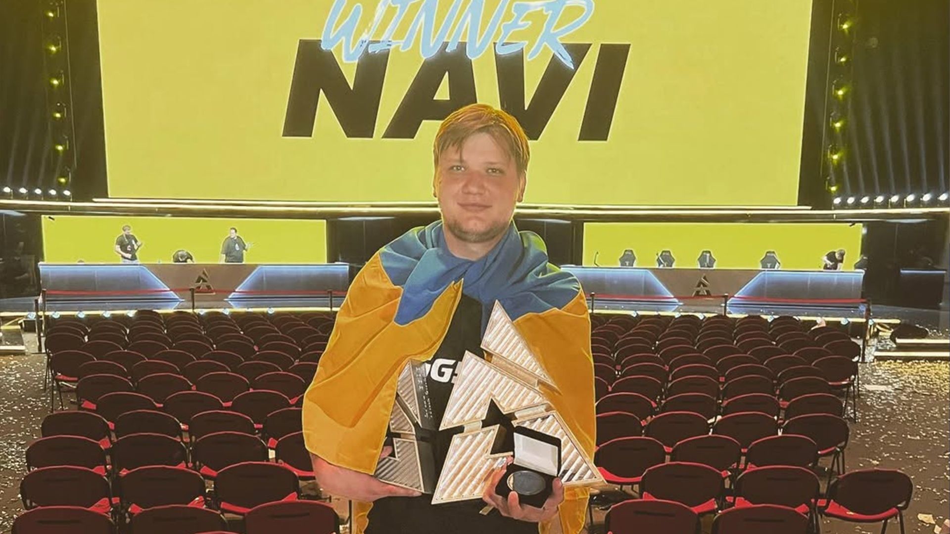 s1mple выбрал следующую команду – звездный киберспортсмен удивил всех