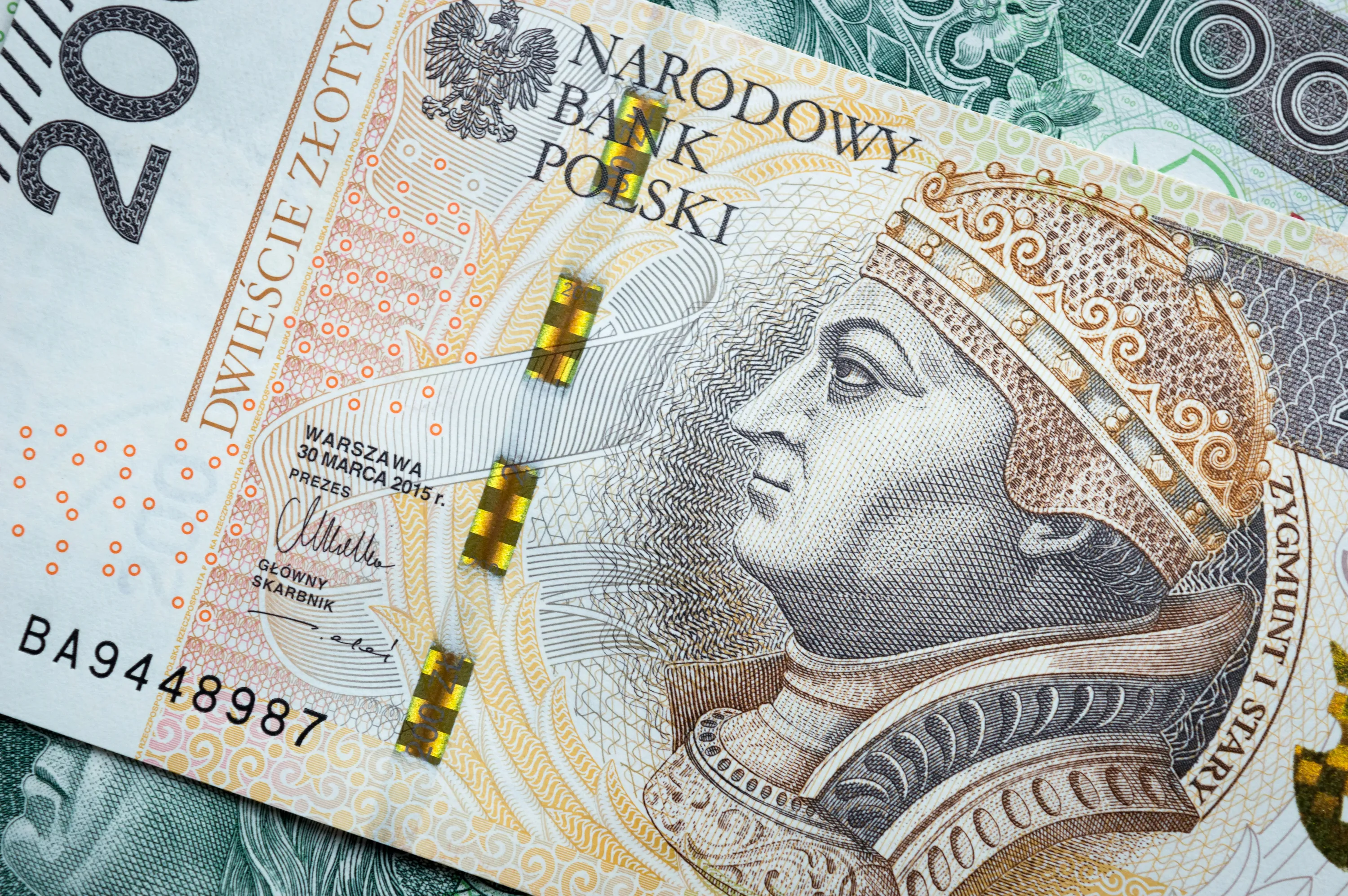 У Польщі перевіряють правильність соцвиплат У Польщі перевіряють правильність соцвиплат