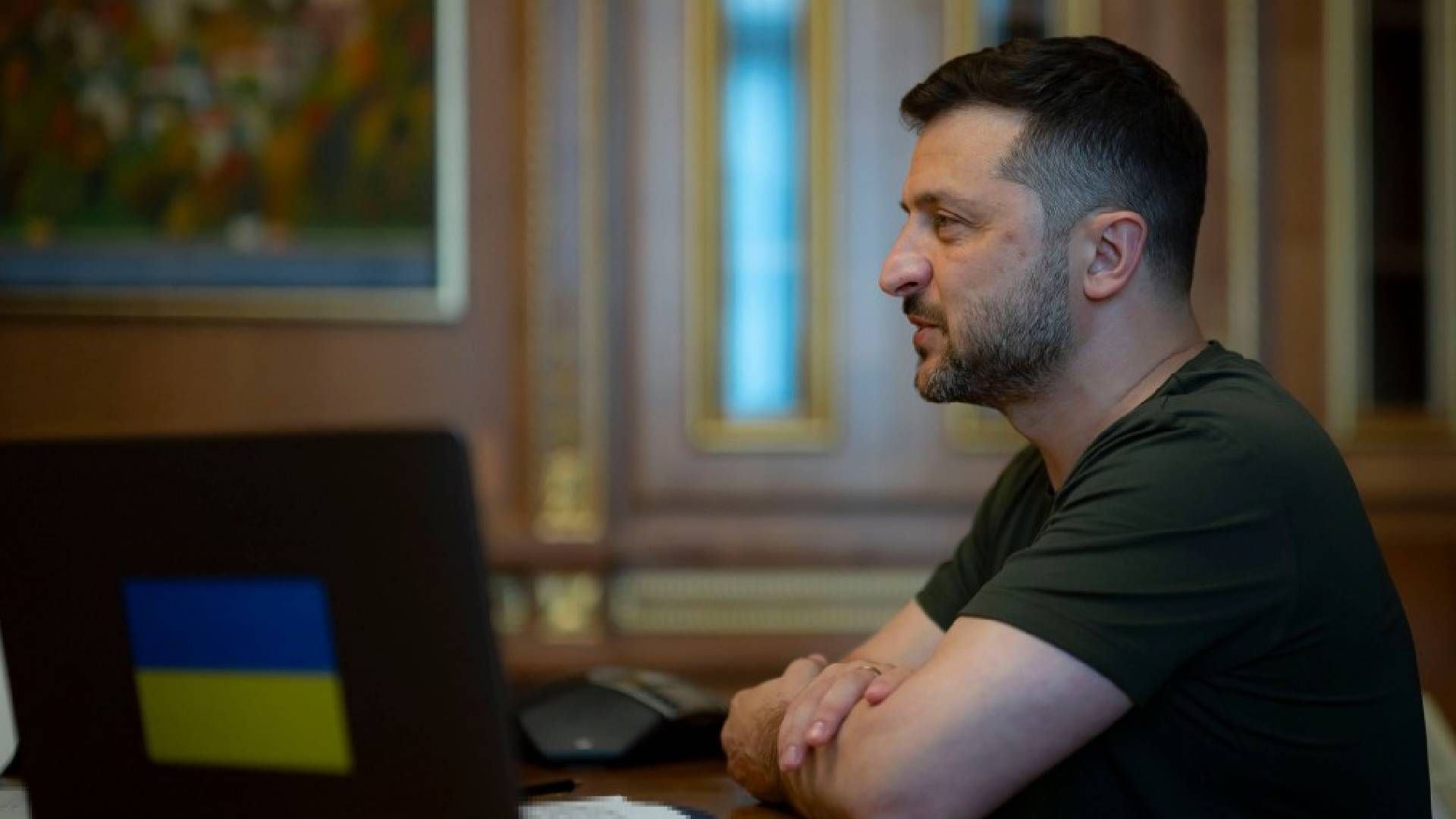 Зеленський обговорив із Радою голосування за свій законопроєкт 31 липня Зеленський обговорив із Радою голосування за свій законопроєкт 31 липня