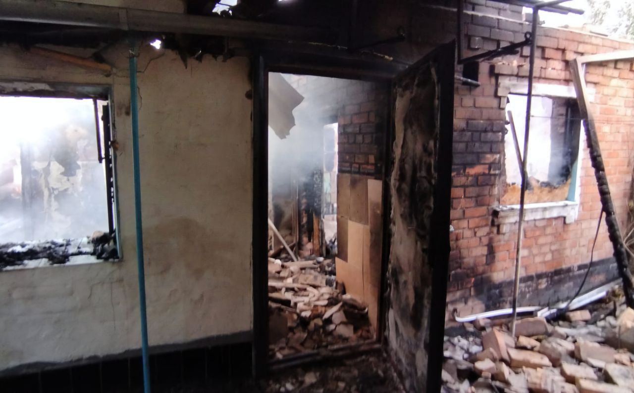 У Нікополі згорів приватний будинок У Нікополі згорів приватний будинок