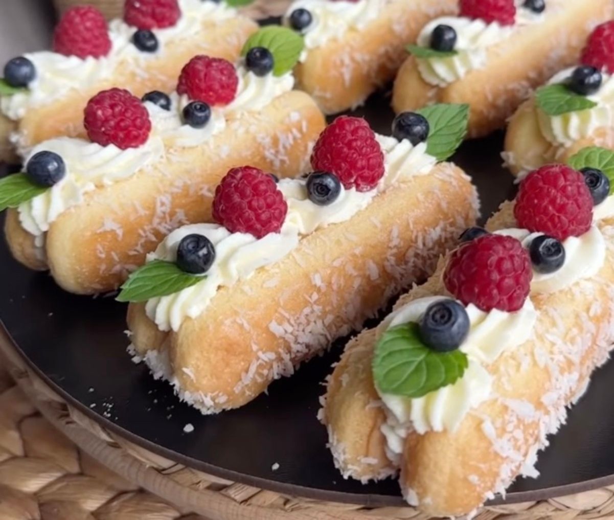 Ленивые пирожные-эклеры