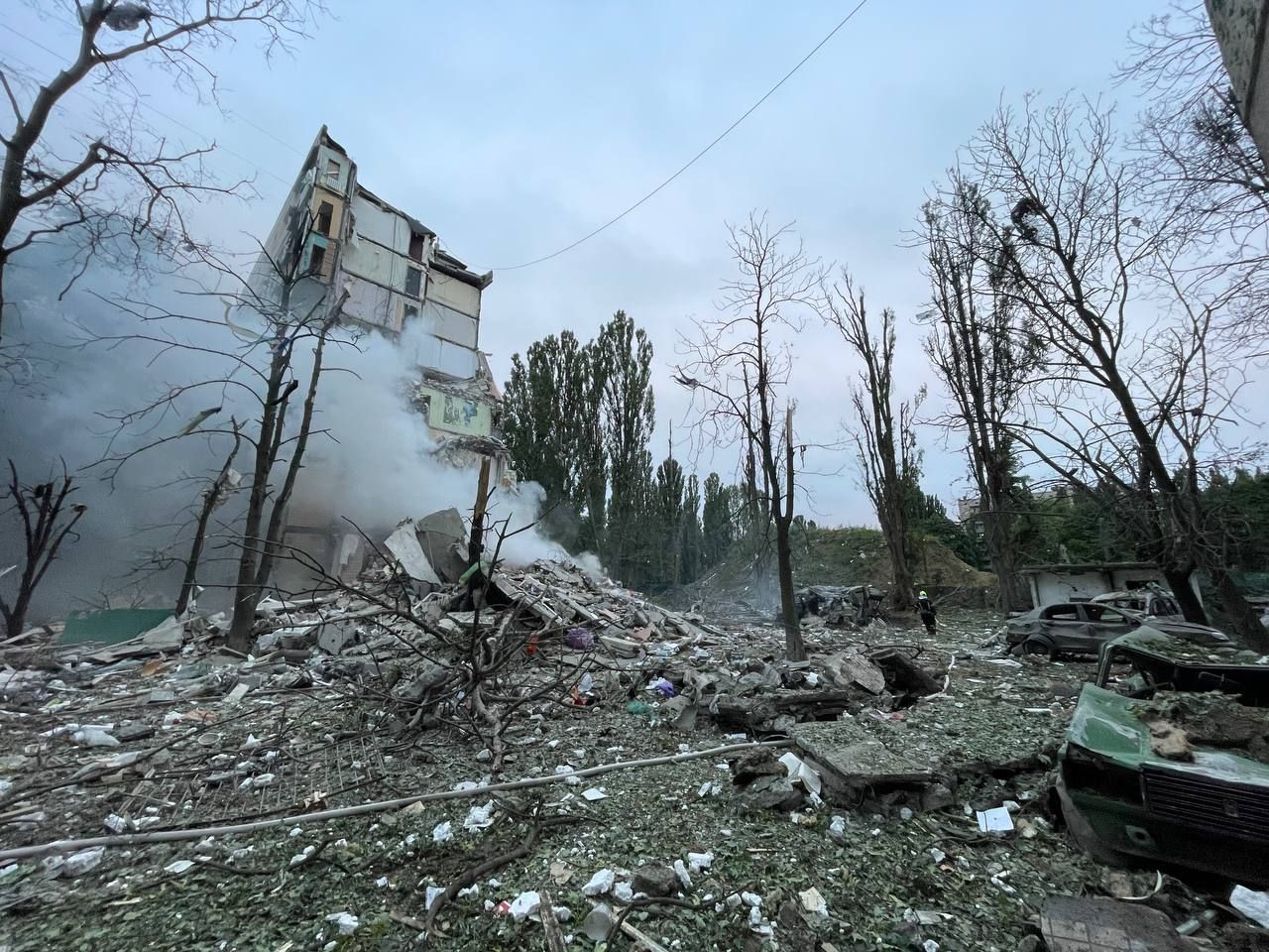 Зеленський розповів, як ворог випустив 300 дронів та 8 ракет - 24 Канал