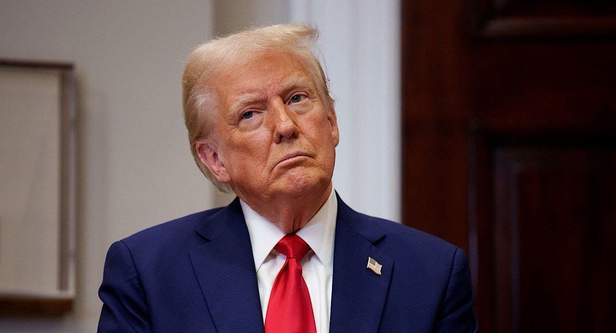 США вводят пошлины о Индии - тариф на индийские товары из-за поддержки России США вводят пошлины о Индии - тариф на индийские товары из-за поддержки России