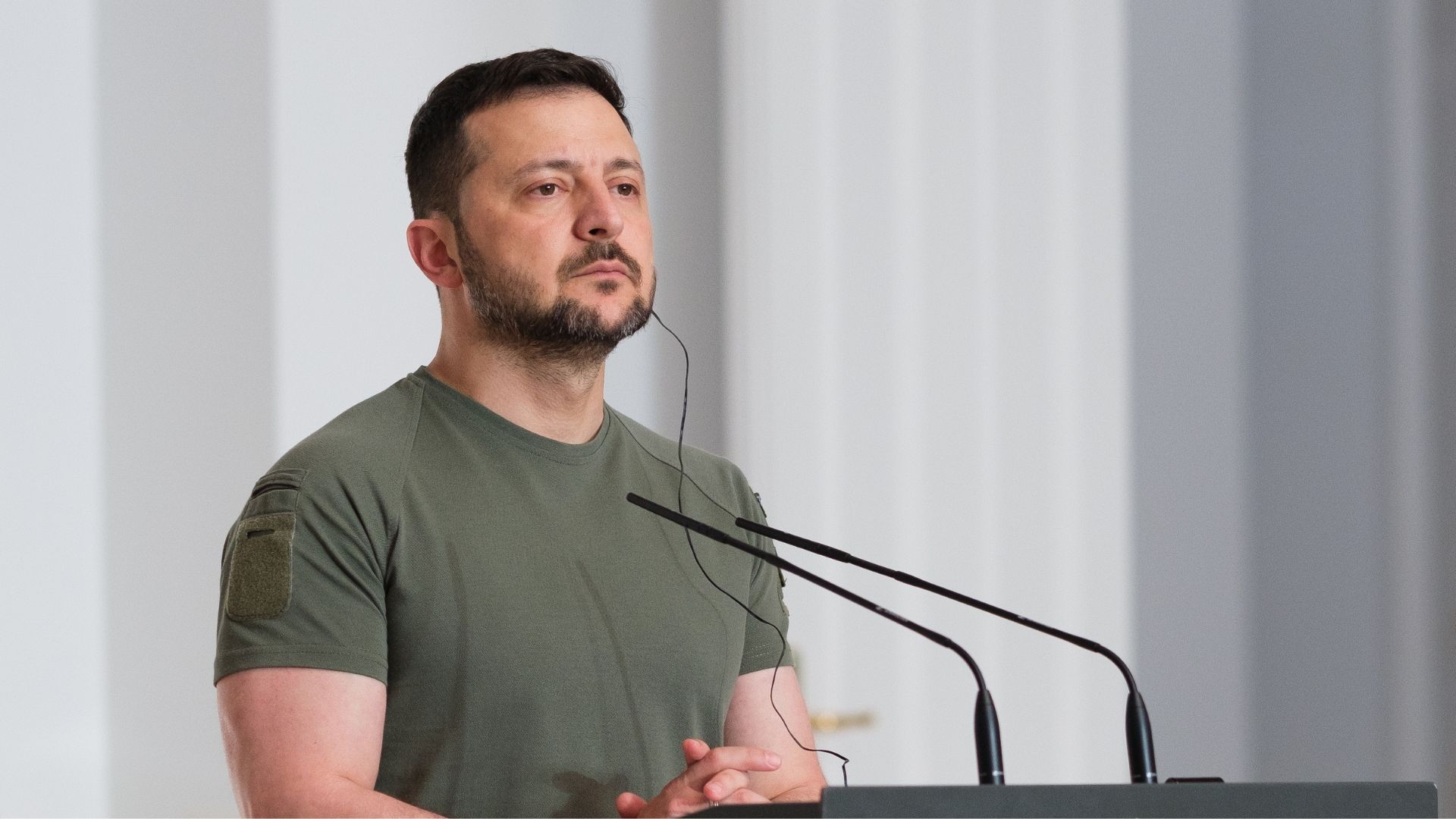 Стефанчук и Зеленский подписали законопроект 13533 Стефанчук и Зеленский подписали законопроект 13533