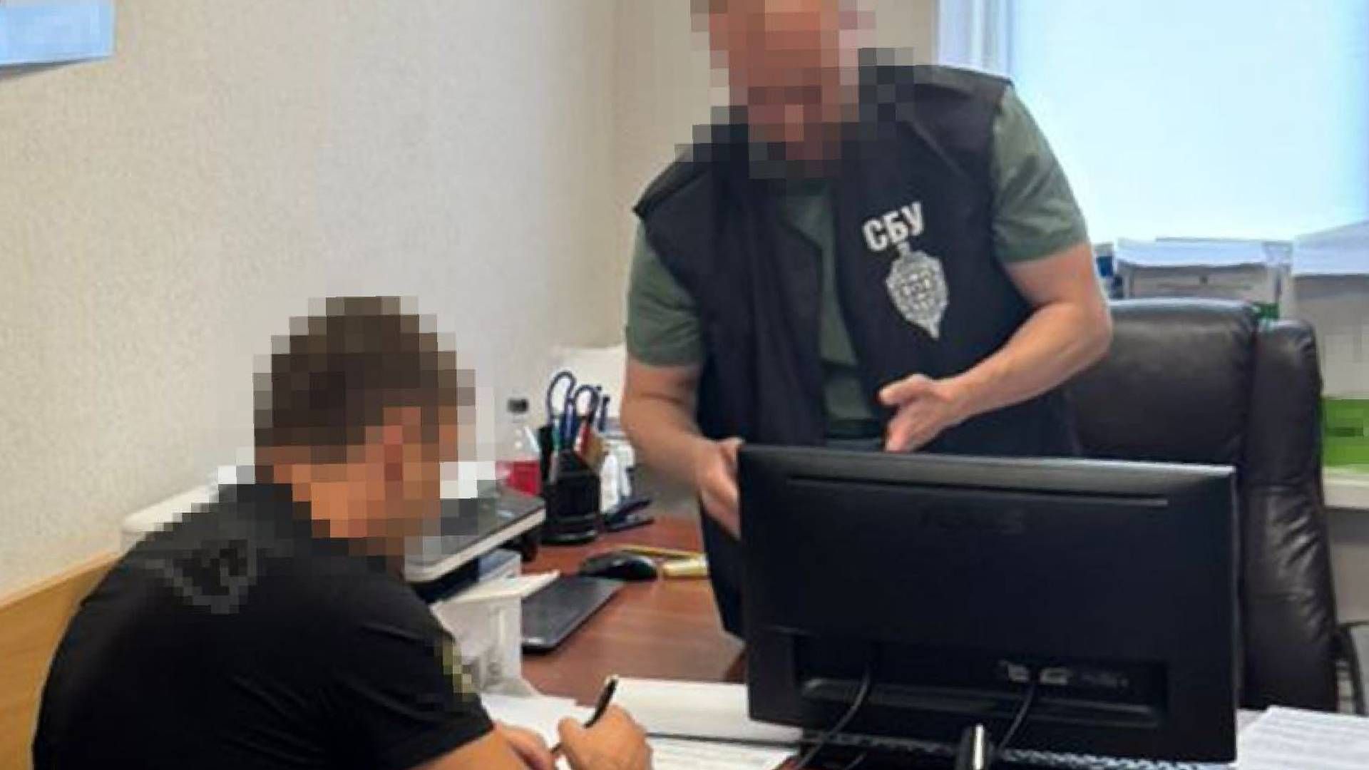 Колишній чиновник підозрюється у розтраті понад 1 мільярда бюджетних коштів Колишній чиновник підозрюється у розтраті понад 1 мільярда бюджетних коштів