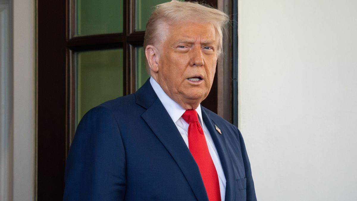 Чому Трамп відправив 2 атомні субмарини ближче до Росії Чому Трамп відправив 2 атомні субмарини ближче до Росії