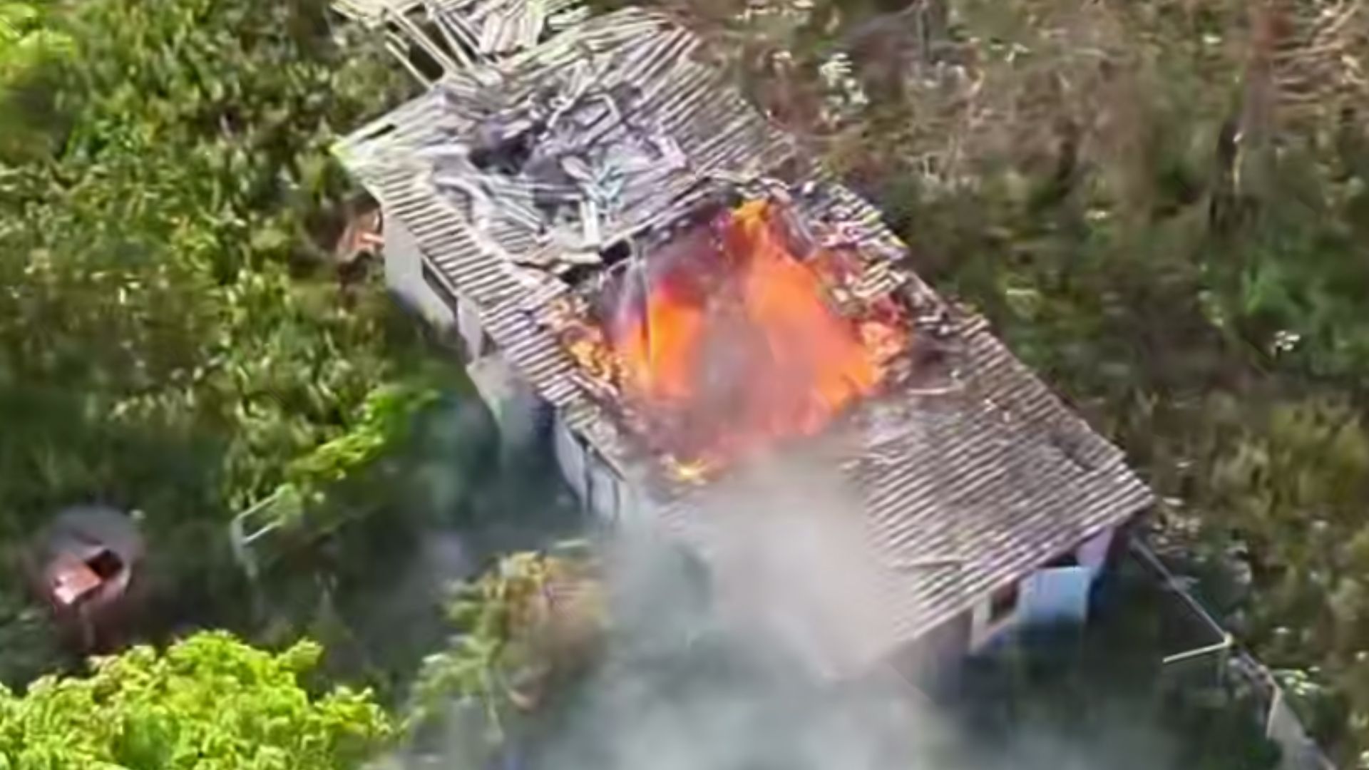 Одна из уничтоженных позиций россиян на Харьковщине Одна из уничтоженных позиций россиян на Харьковщине