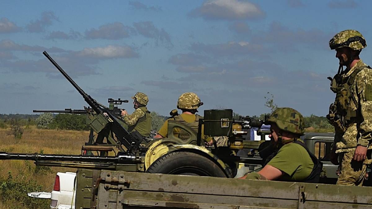 Изнурительные бои продолжаются в 4 областях Украины Изнурительные бои продолжаются в 4 областях Украины