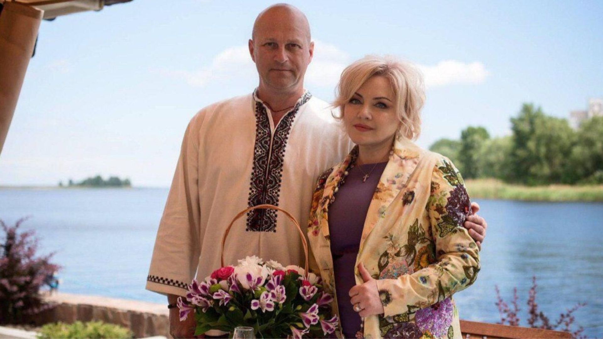 Прожили 33 года вместе, – Оксана Билозир призналась, общается ли с мужем после развода - Show24 Прожили 33 года вместе, – Оксана Билозир призналась, общается ли с мужем после развода - Show24