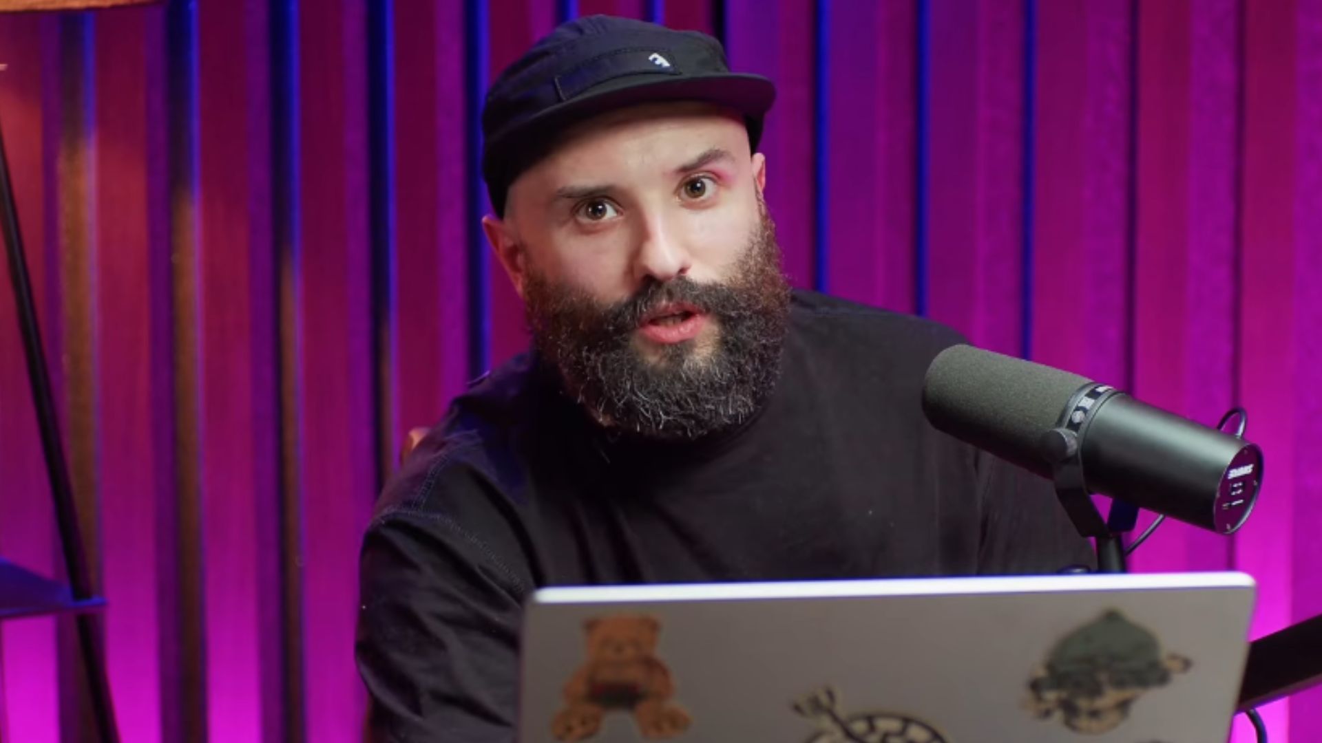 Виктор Розовый - Show24 Виктор Розовый - Show24