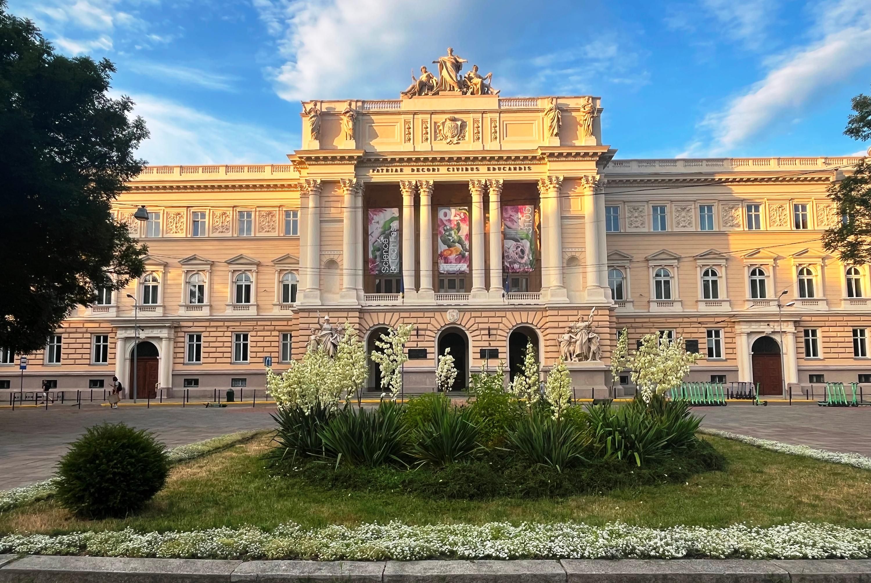 Вступительная кампания 2025 - какие специальности требуют высокие проходные баллы Вступительная кампания 2025 - какие специальности требуют высокие проходные баллы