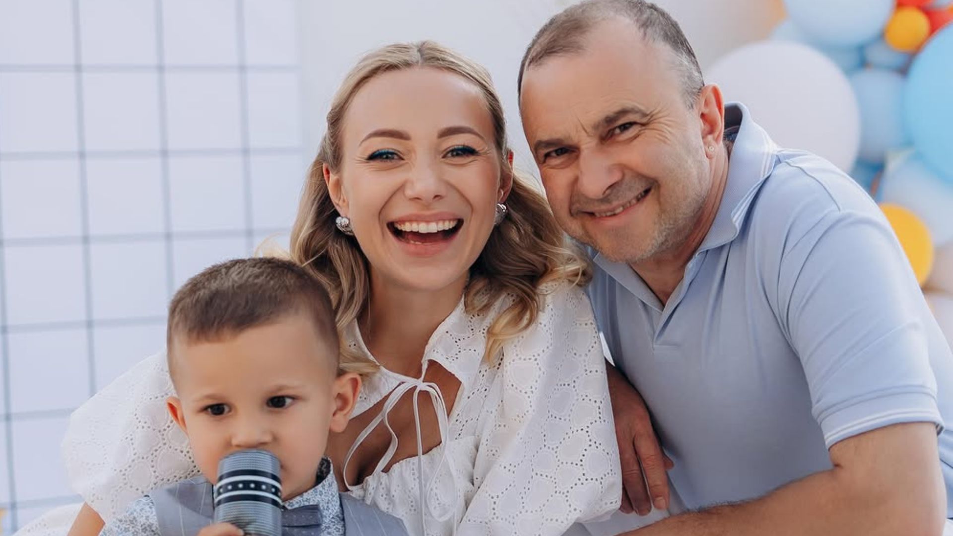 Катерина Репяхова та Віктор Павлік з сином Катерина Репяхова та Віктор Павлік з сином