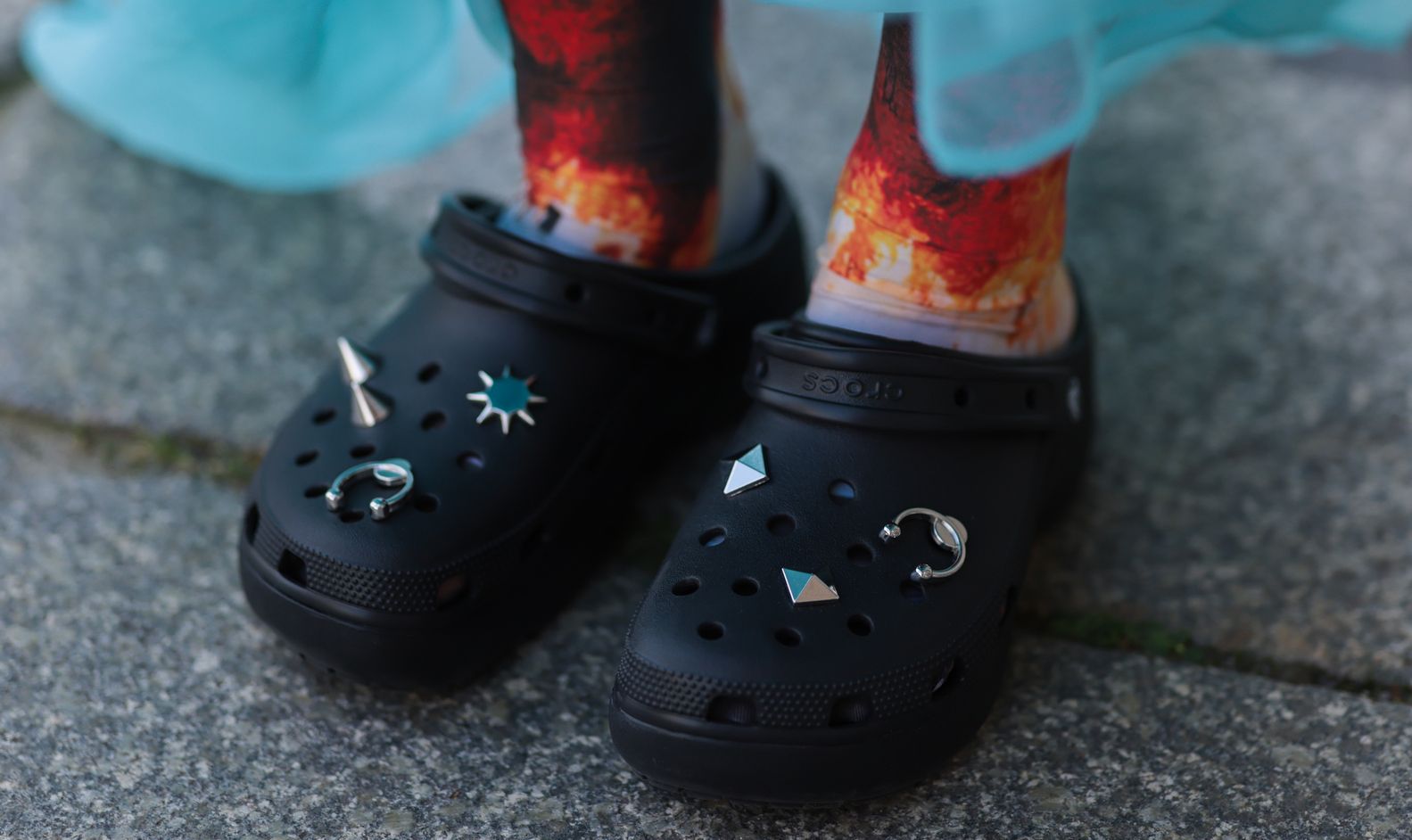 Crocs потеряла почти треть стоимости за один день: инвесторы в панике - Бизнес