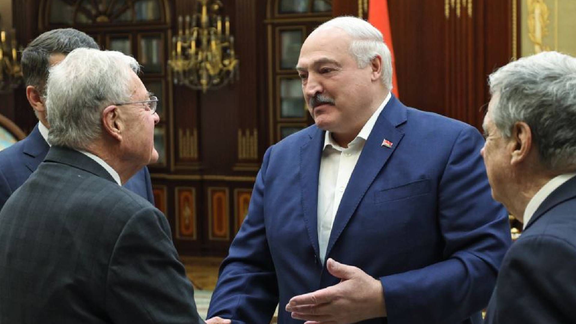 Тон розмови Лукашенка і Келлога під час зустрічі у Мінську був різкий Тон розмови Лукашенка і Келлога під час зустрічі у Мінську був різкий