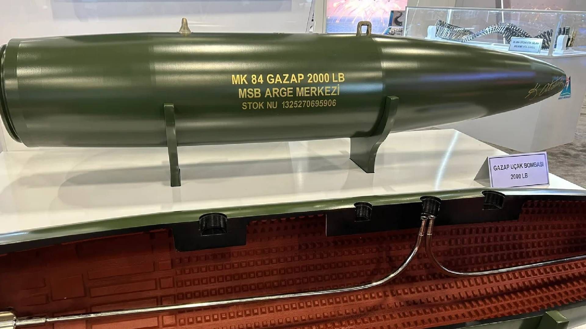 Турки створили бомбу GAZAP, яка краще за американську Турки створили бомбу GAZAP, яка краще за американську