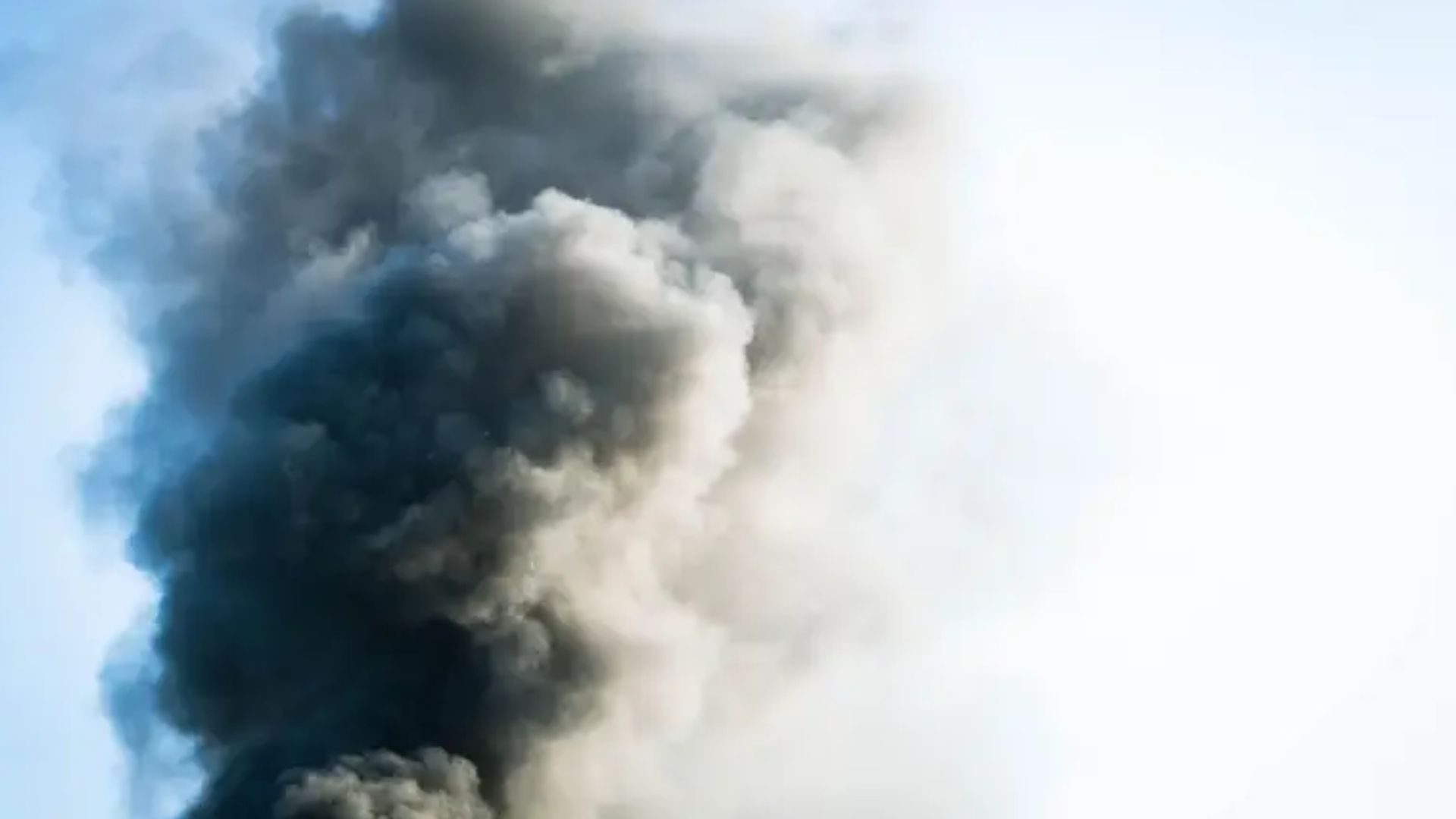 Росія завдала авіаудару по Шосткинській громаді Росія завдала авіаудару по Шосткинській громаді