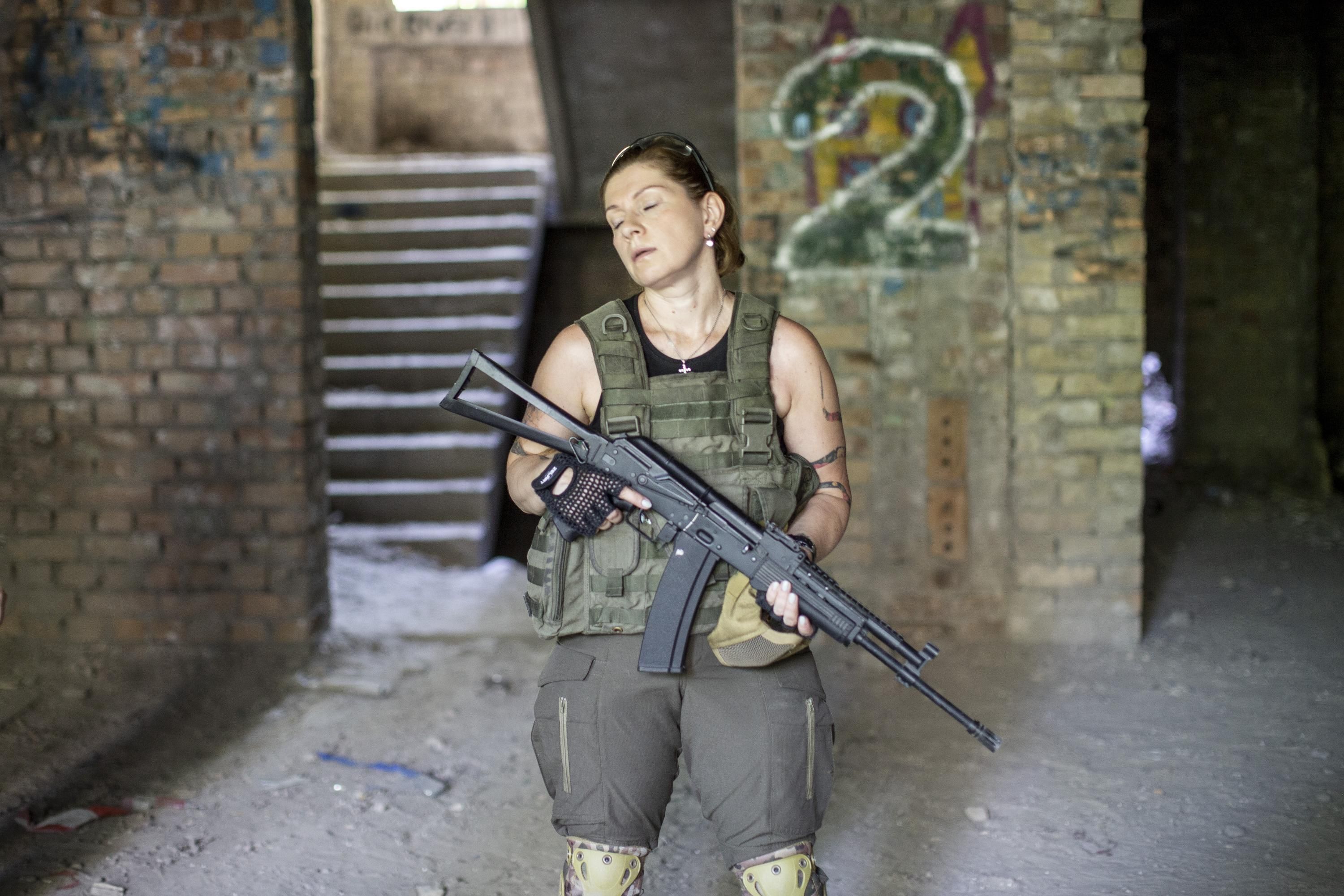 Мобилизация женщин - кого обяжут пройти ВВК - 24 Канал