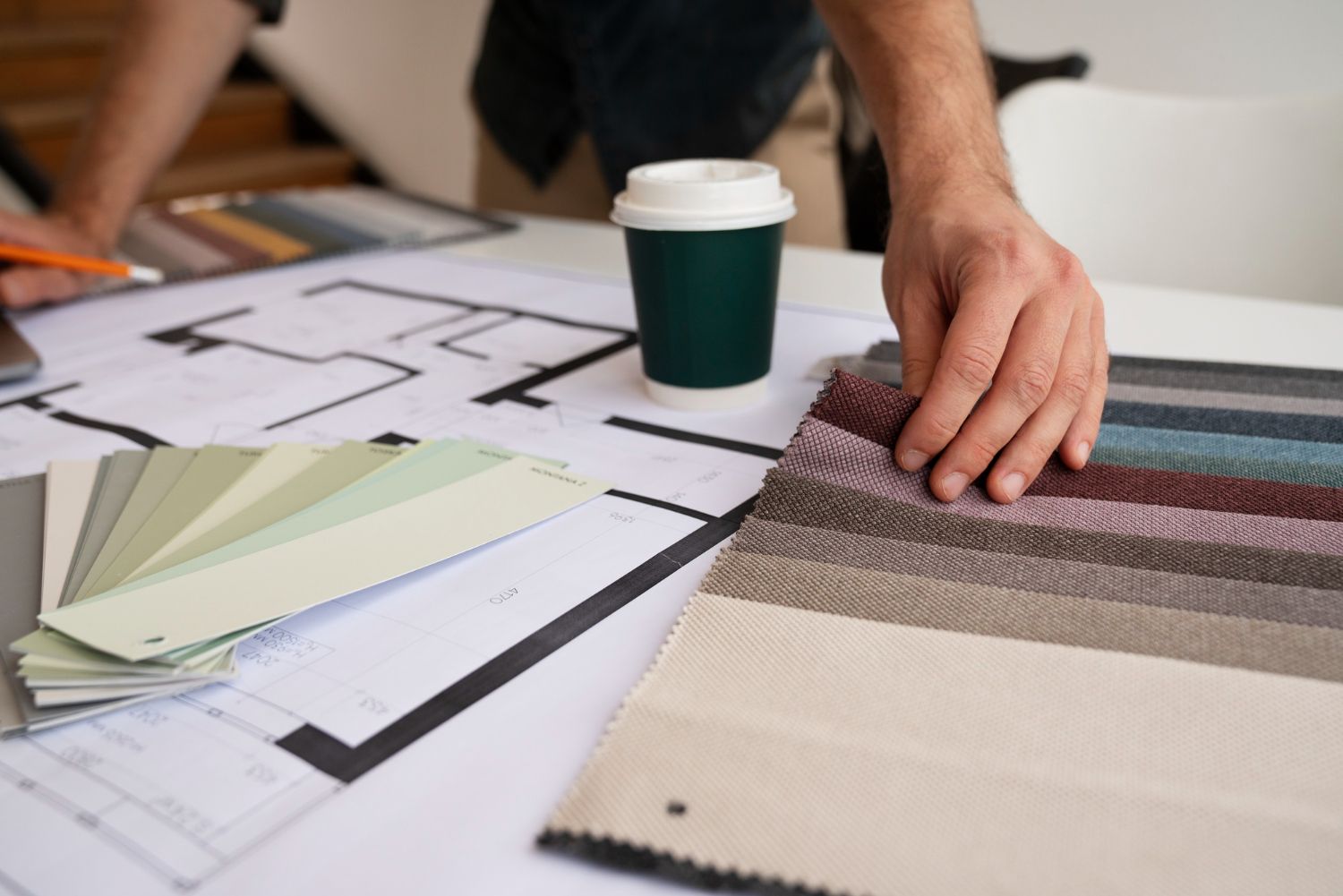 Некоторые цвета не теряют актуальность