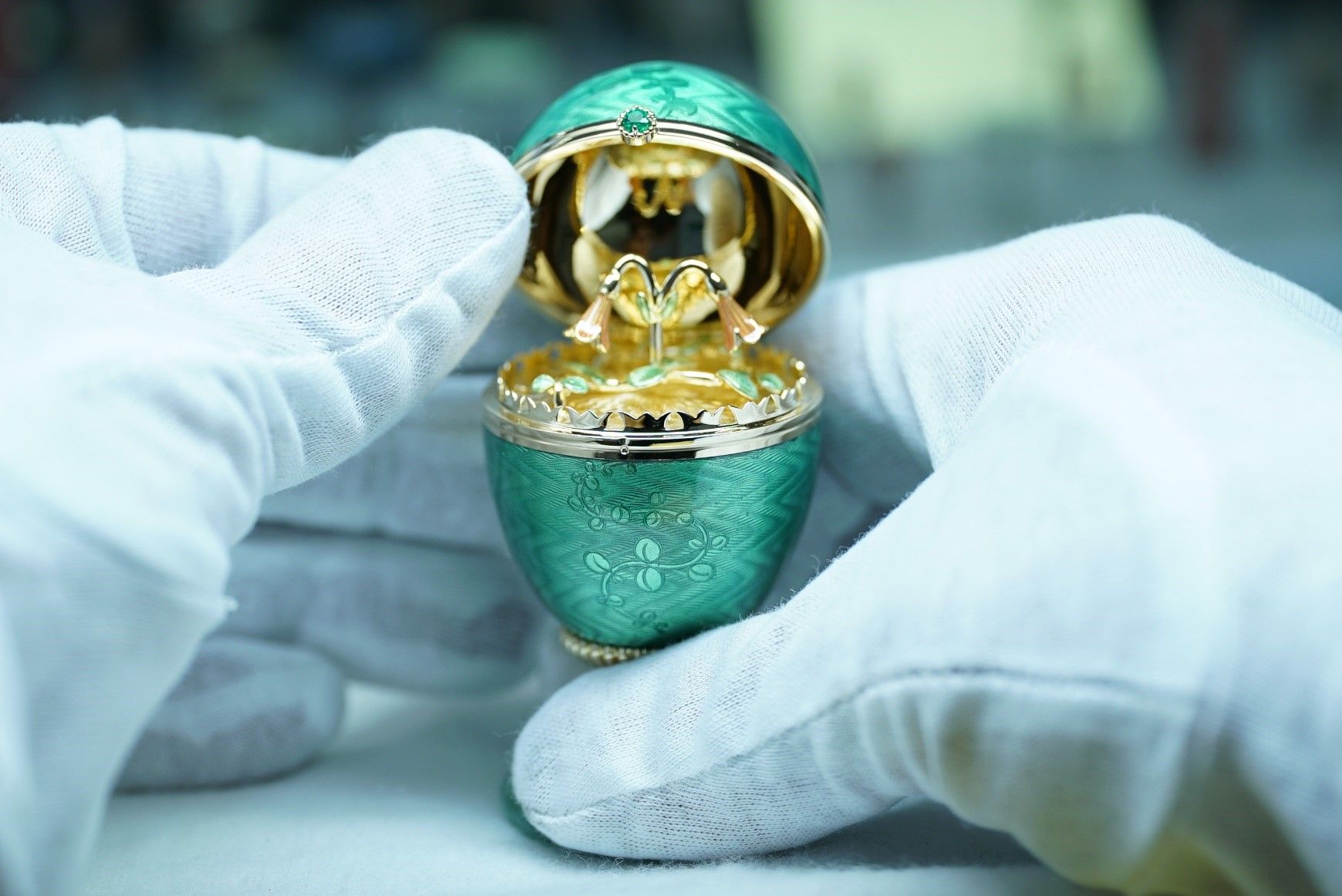 Владелец бренда Faberge продал его за 50 миллионов долларов - Бизнес Владелец бренда Faberge продал его за 50 миллионов долларов - Бизнес