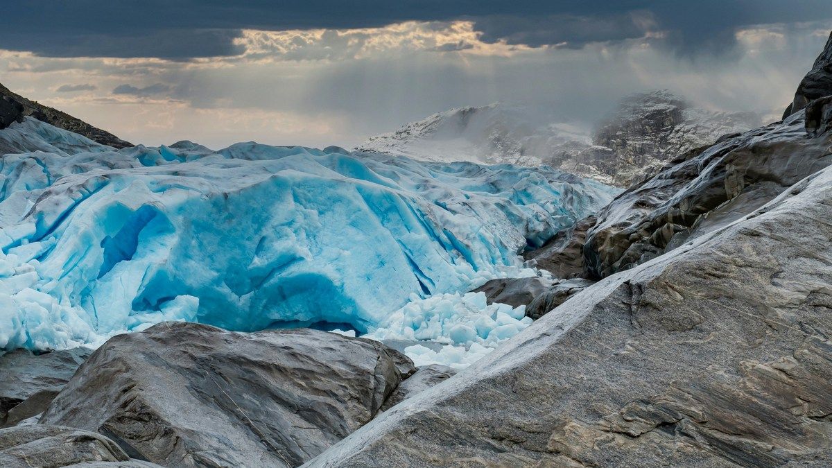 Рештки зниклого в Антарктиді дослідника знайшли в льодовику через 66 років