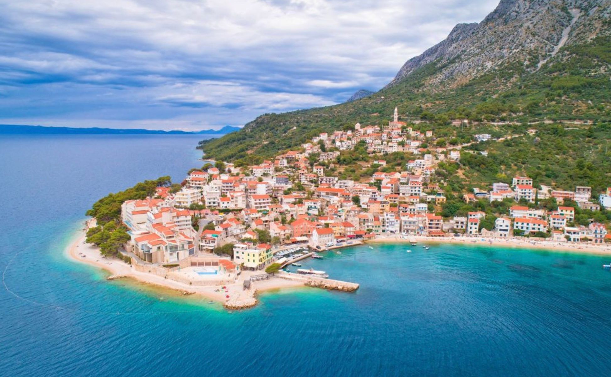 Мешканці хорватського містечка Ігране виганяють поляків