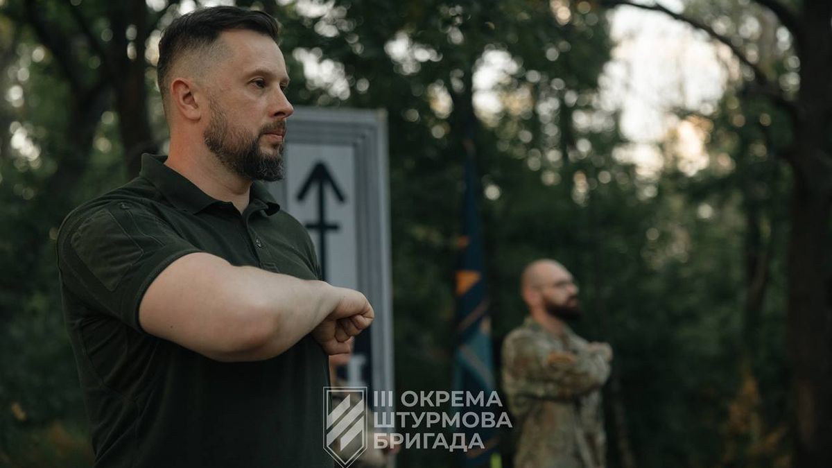 Василий Малюк отметил, что креативный подход Билецкого к командованию высоко ценят