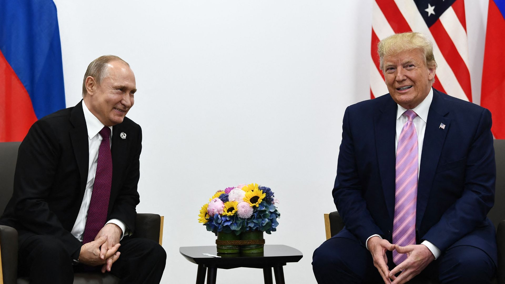 Трамп готовит экономическую сделку для Путина Трамп готовит экономическую сделку для Путина