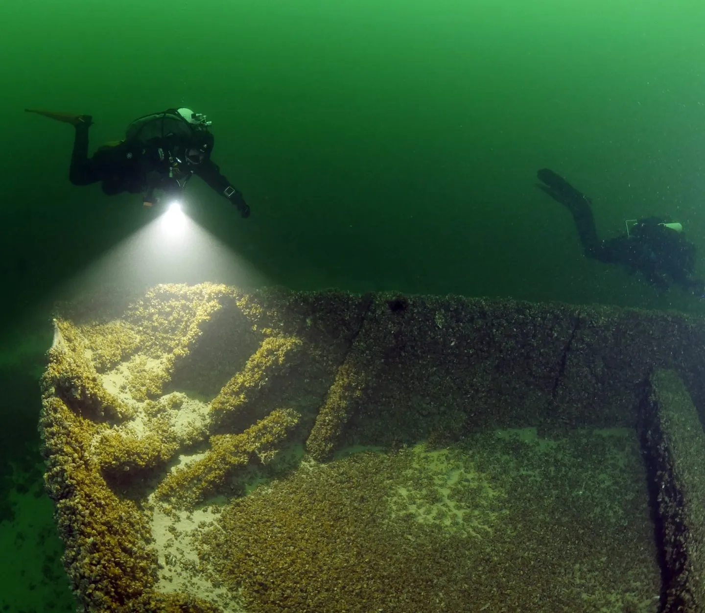 Затонулий вантажний вітрильник 19 століття