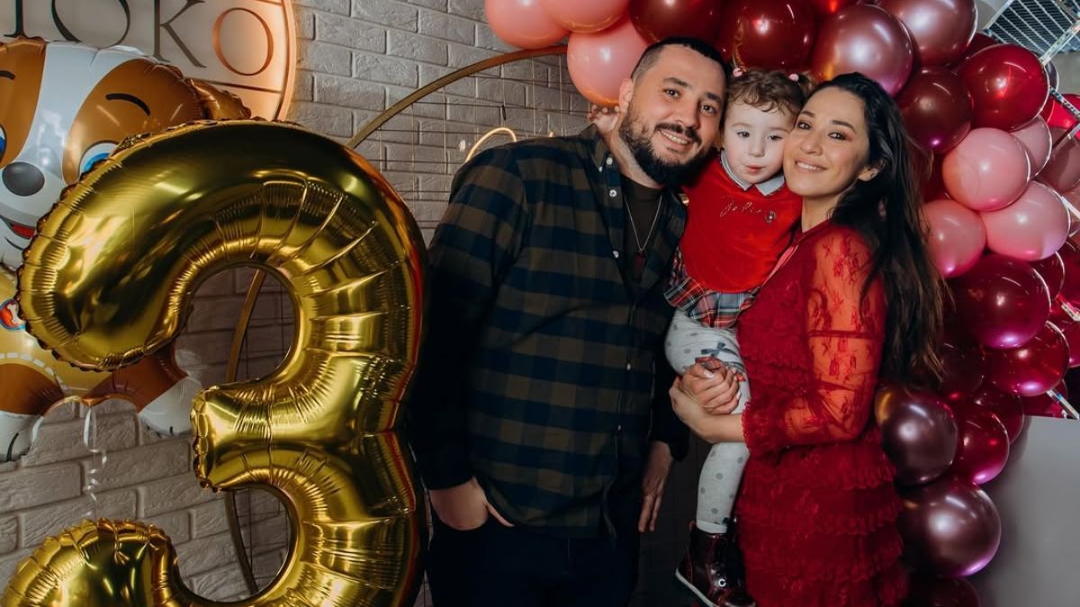 Наталка Карпа с мужем и дочкой Наталка Карпа с мужем и дочкой