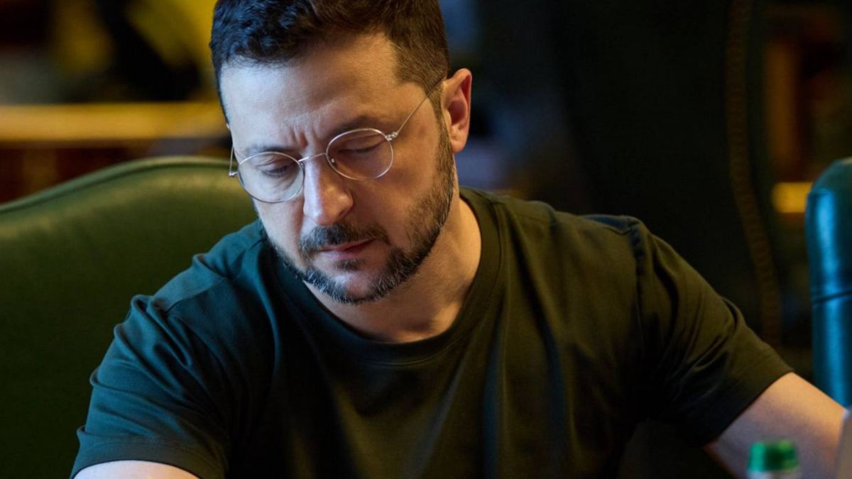 Зеленский прокомментировал разговор с Трампом Зеленский прокомментировал разговор с Трампом