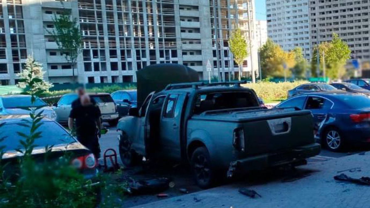 У Києві вибухнув автомобіль 18 серпня У Києві вибухнув автомобіль 18 серпня