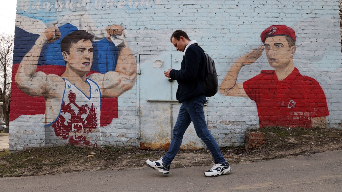 Російський бізнес задихається: підприємства масово скорочують людей і виробництво - Бізнес Російський бізнес задихається: підприємства масово скорочують людей і виробництво - Бізнес