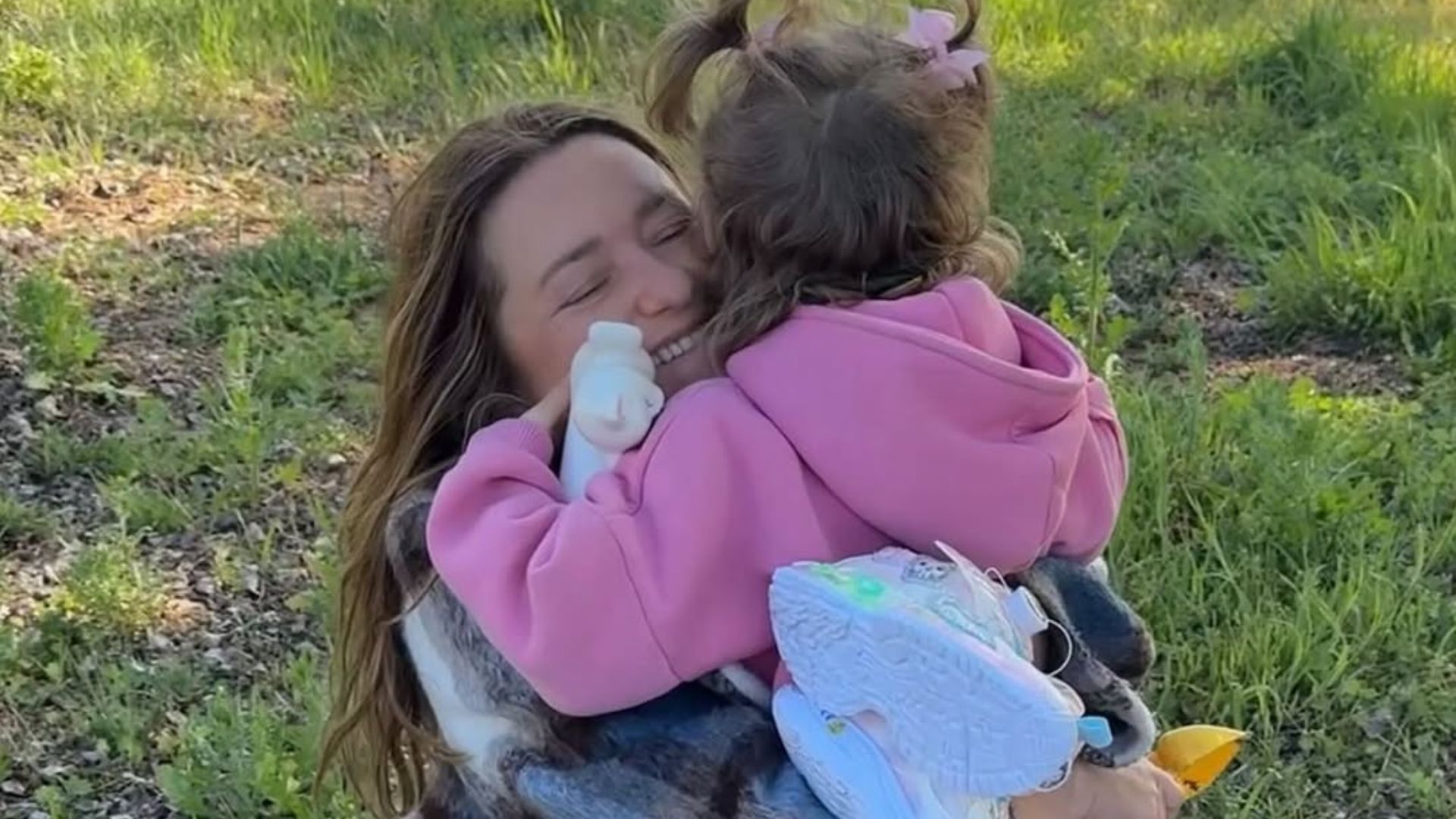 Наталія Могилевська з донькою Наталія Могилевська з донькою