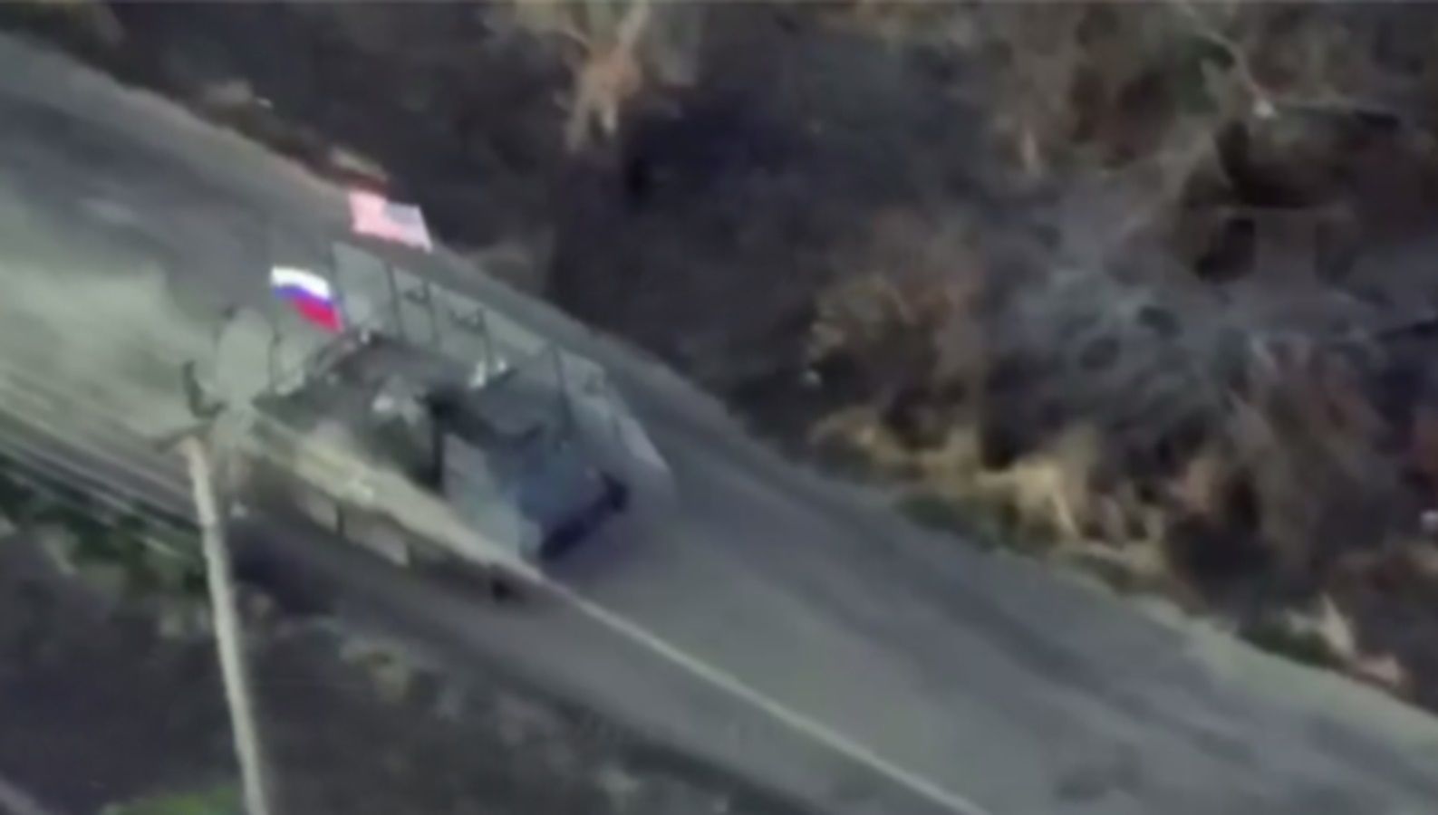 Роспропаганда показала штурм окупантів з прапором США: в ОП відреагували - 24 Канал Роспропаганда показала штурм окупантів з прапором США: в ОП відреагували - 24 Канал