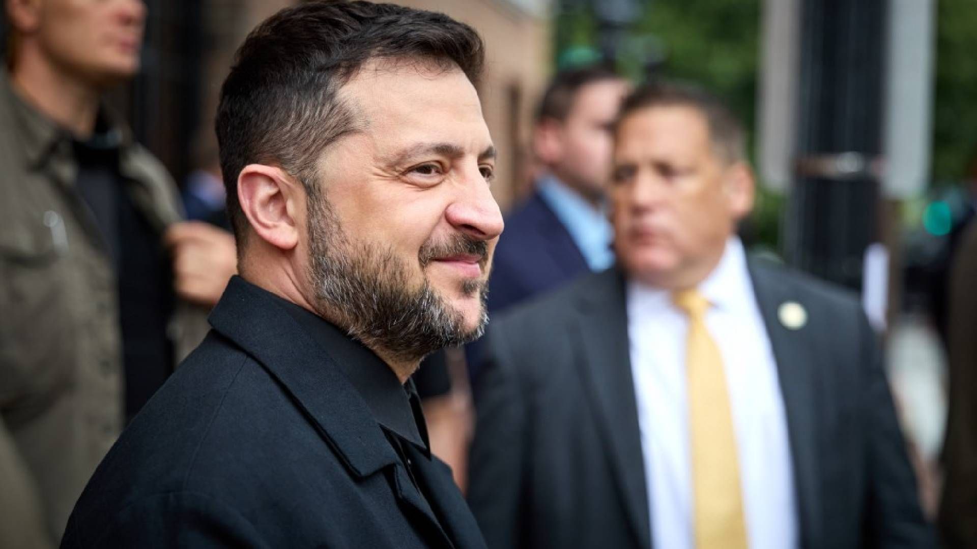 Зеленський прибув до Білого дому на зустріч з Трампом - Геополітика Зеленський прибув до Білого дому на зустріч з Трампом - Геополітика