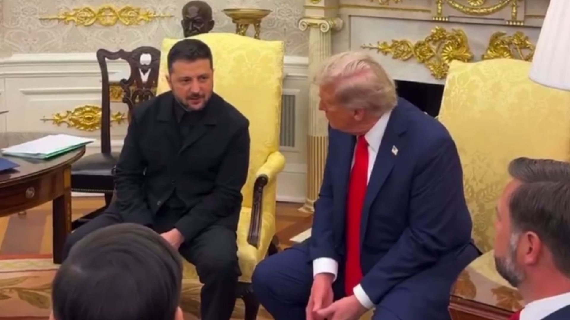 Зеленський прокоментував можливість купівлі зброї у США Зеленський прокоментував можливість купівлі зброї у США