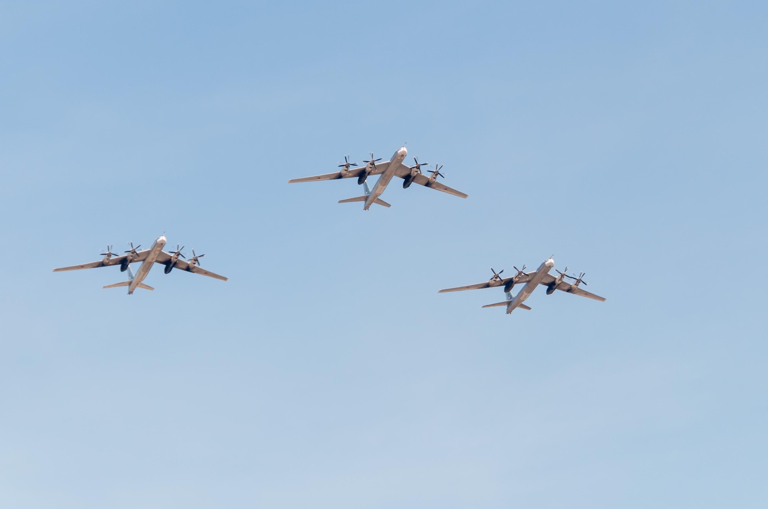 Зафіксовано зліт 2-х бортів Ту-95МС, - Повітряні сили - 24 Канал Зафіксовано зліт 2-х бортів Ту-95МС, - Повітряні сили - 24 Канал