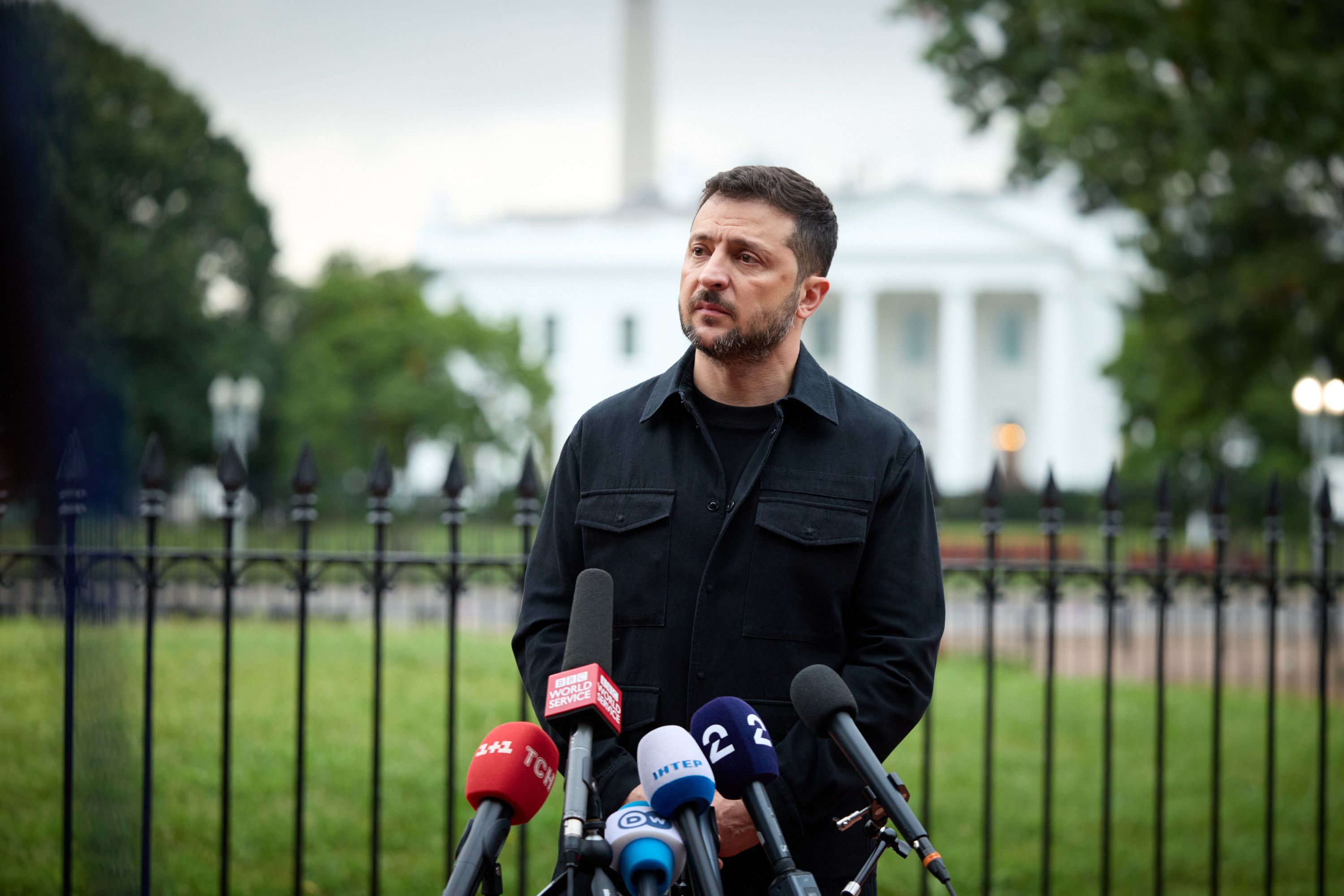 Зеленський заявив, що готовий зустрітися із Путіним без будь-яких умов Зеленський заявив, що готовий зустрітися із Путіним без будь-яких умов