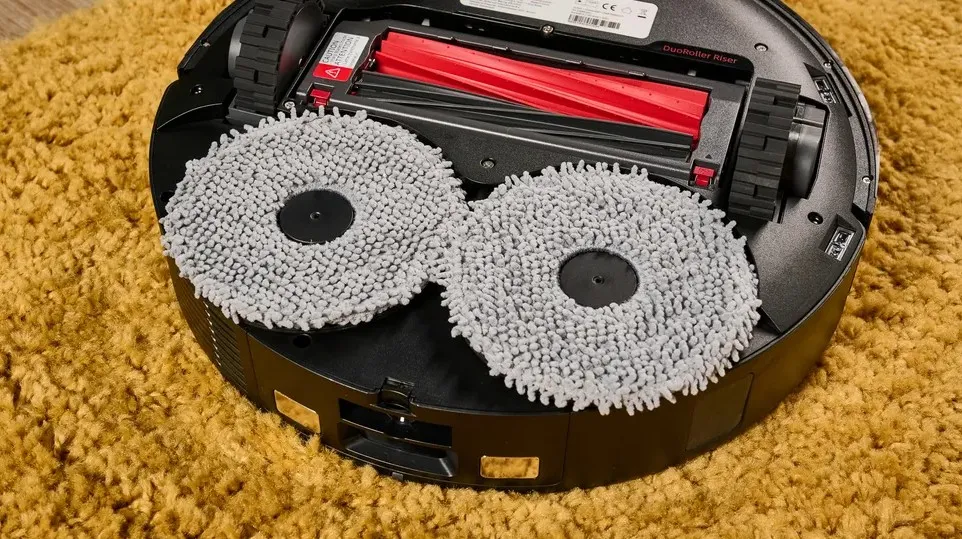 Робот-пилосос з двома круглими швабрами Робот-пилосос з двома круглими швабрами