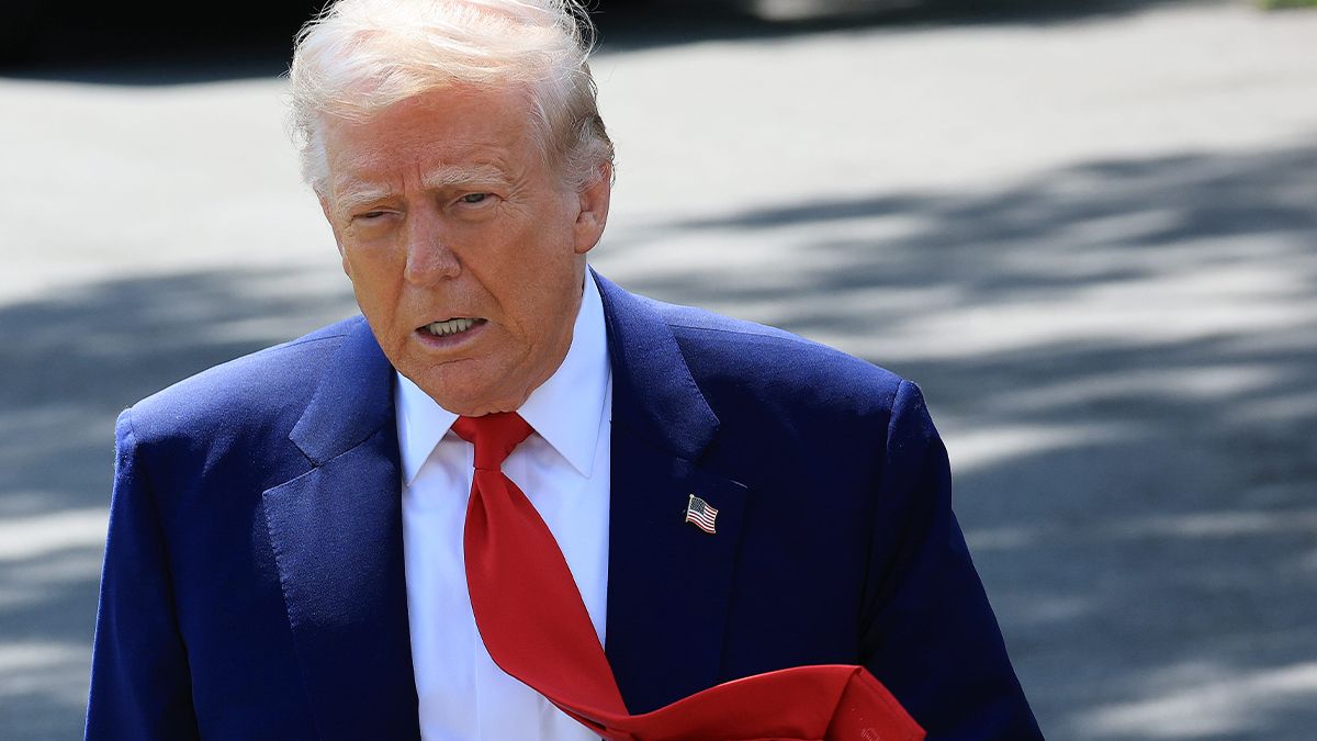 Трамп выразил надежду относительно окончания войны в Украине Трамп выразил надежду относительно окончания войны в Украине