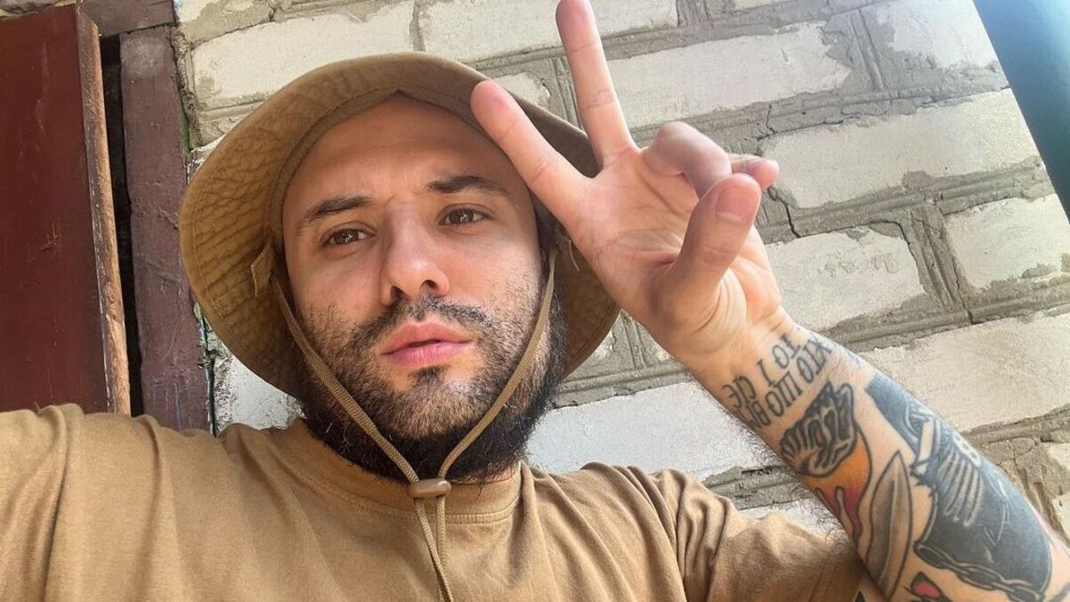 Виктор Розовый