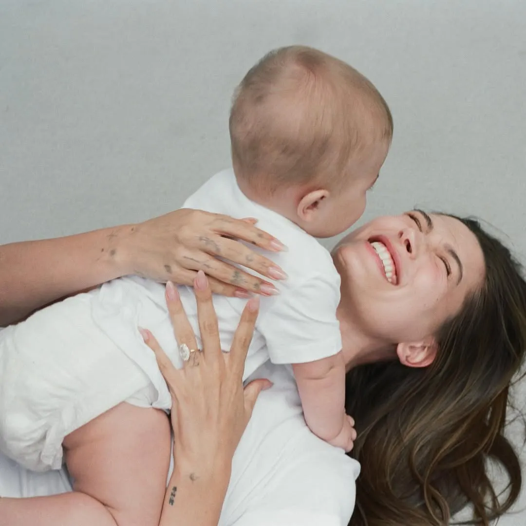 Хейли Бибер и ее сын