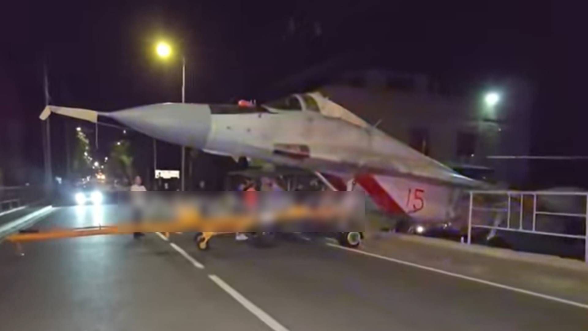 В Ереване в аварию попал российский истребитель