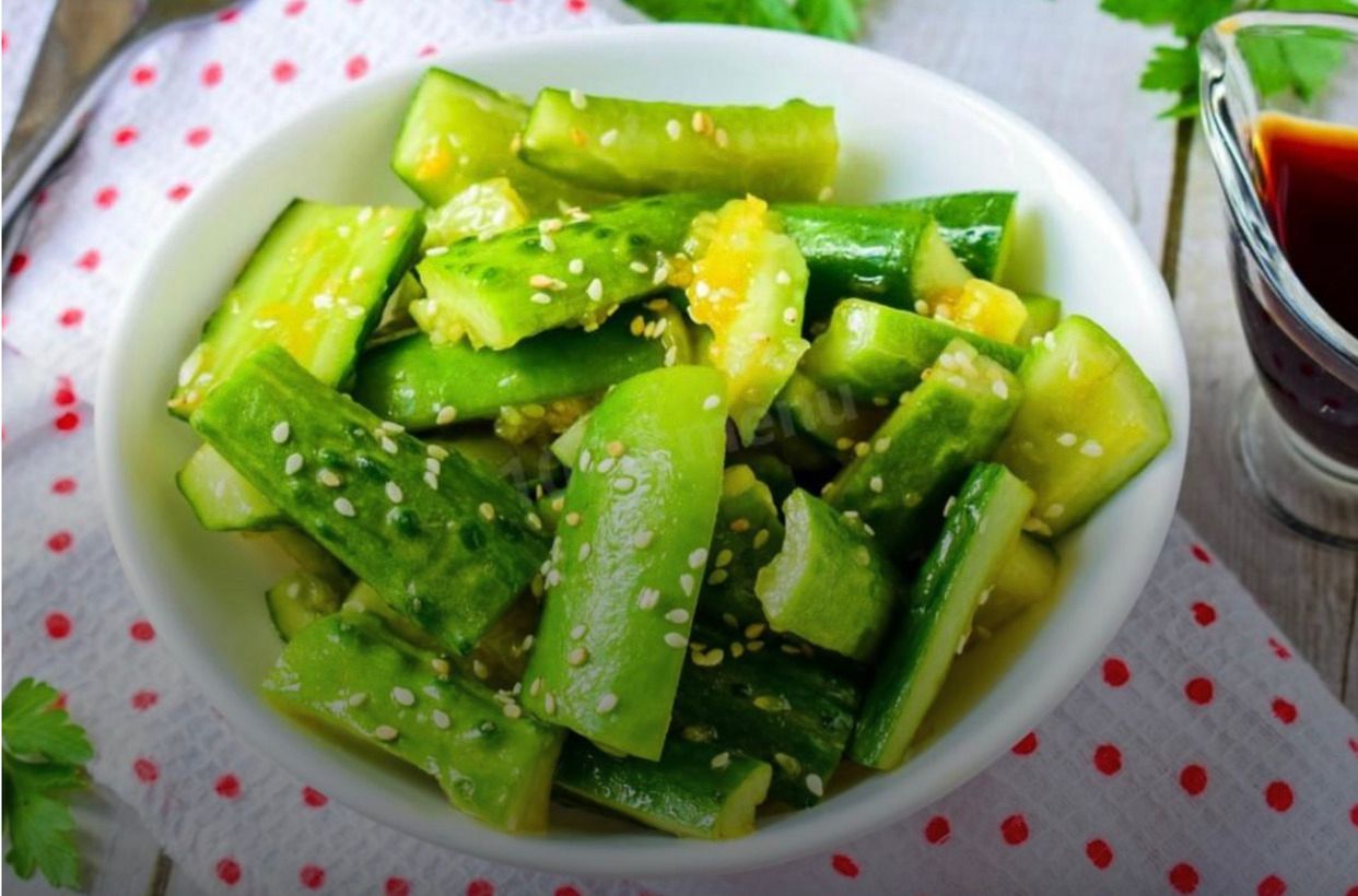 Вкусные огурцы в соевом соусе Вкусные огурцы в соевом соусе