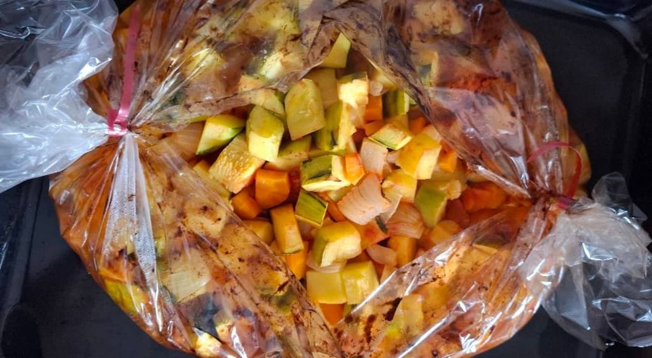 Готовим кабачковую икру без лишних усилий Готовим кабачковую икру без лишних усилий